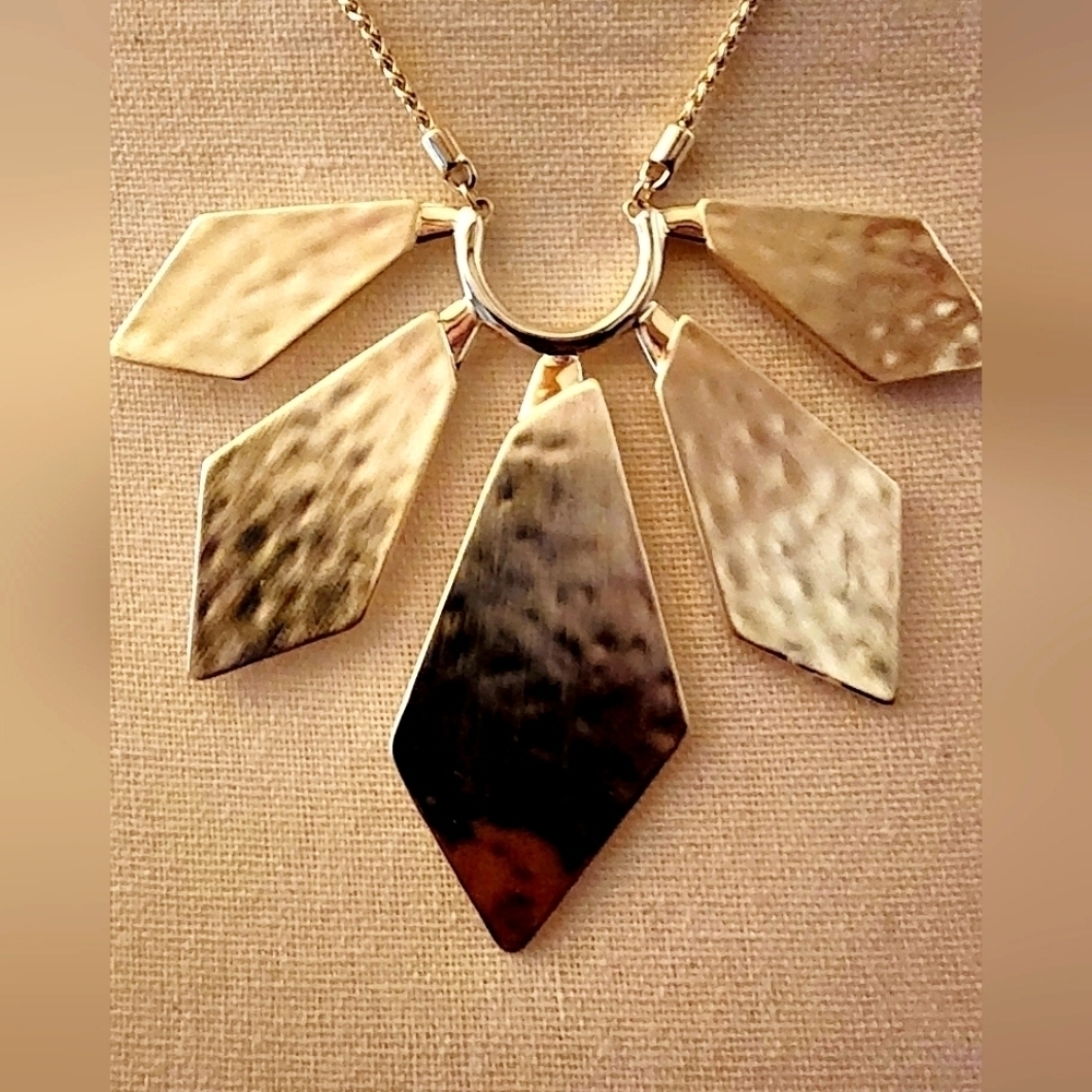 Kendra Scott Mari Metal Long Pendant Necklace 14k Gold Plated - Picture 3 of 5